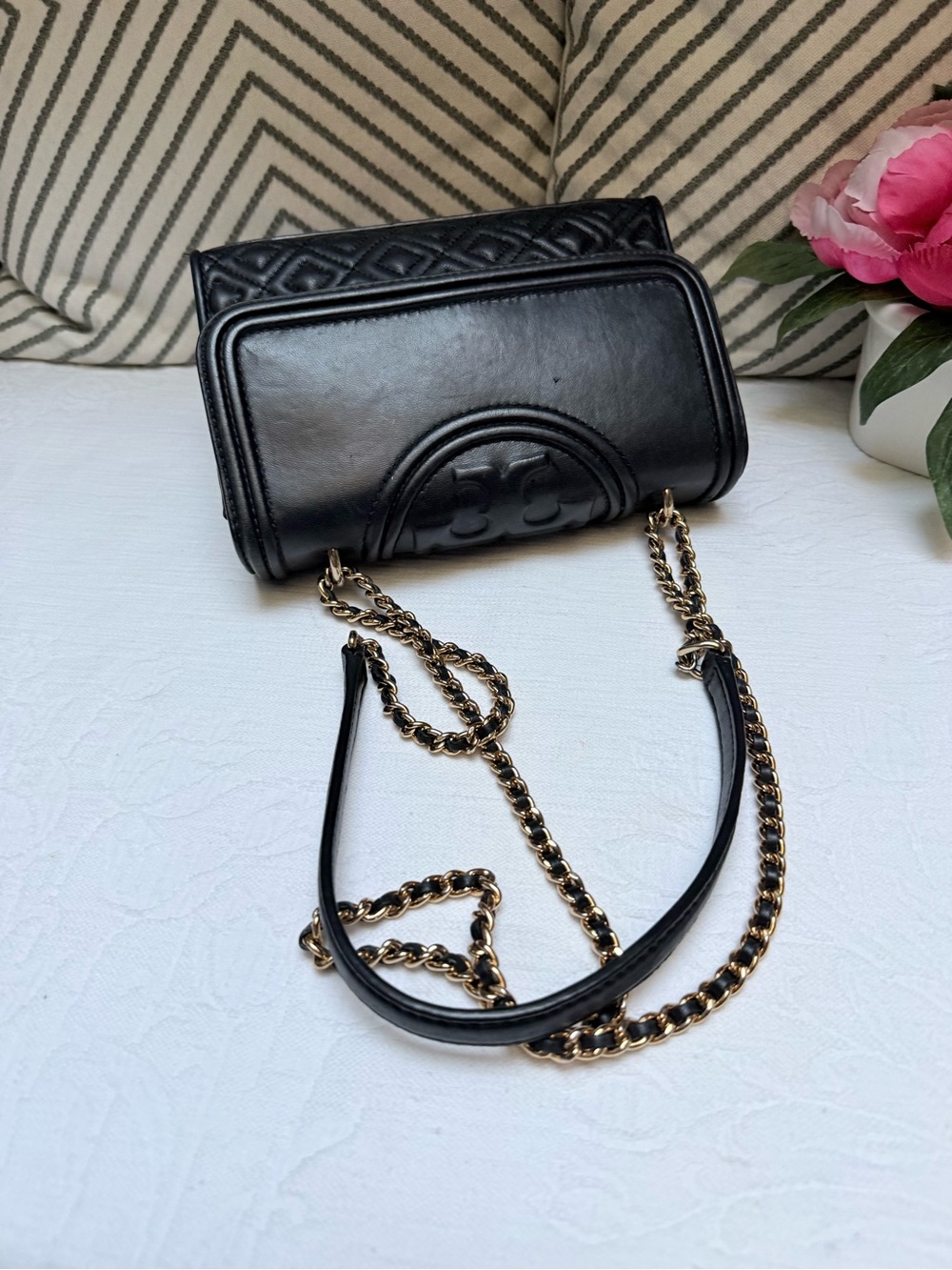 Tory Burch Black Quilted Leather Crossbody with Gold Chain - Picture 9 of 13